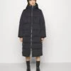 Yaspuffa Long Coat - Donsjas - Black -Dameskledingwinkel 074f55bab68b420f83beeda1b3a49575