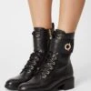 Tamaris Veterboots - Black/Gold -Dameskledingwinkel 0dbb5616885642ffae0b256bb095a0d0
