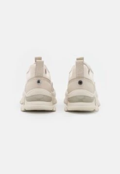 Steve Madden Manerva - Sneakers Laag - Latte -Dameskledingwinkel 108563e4a7454470b2035331aa506505