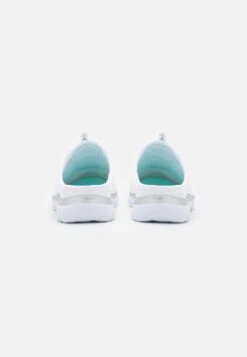 Summits - Muiltjes - White/Silver -Dameskledingwinkel 1a38245b3a314139b0ab56855dc305d3