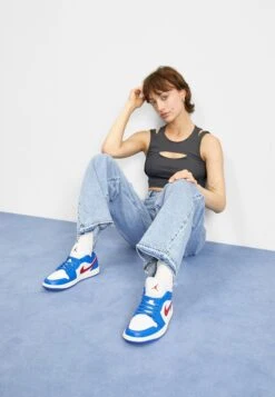 Air Jordan 1- Sneakers Laag - Sport Blue/Gym Red/White/Sail -Dameskledingwinkel 2ff02c8c4d804e11bde7ef6f0be7c787