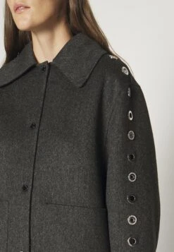 Sandro Oversize Double Face Coat With Eyelet - Halflange Jas - Gris Foncé -Dameskledingwinkel 4979a1a26384441081c4615dce6089ac