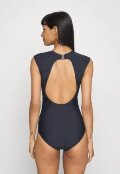 Seafolly Summer Salt Cap Sleeve One Piece - Badpak - Black 9 Seafolly Summer Salt Cap Sleeve One Piece - Badpak - Black -Dameskledingwinkel 4a0ea54801a049d182ecc9ebbac897a0
