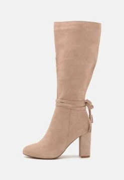 Leather - Laarzen Met Hoge Hak - Beige 9 Leather - Laarzen Met Hoge Hak - Beige -Dameskledingwinkel 4a4006a149d14e1187a853948aef12c6