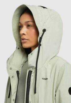 Khujo Adda - Halflange Jas - Blassgrün -Dameskledingwinkel 4cd7a195cfdf4272a2095a462d8c6fa6