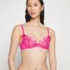 AGENT PROVOCATEUR Lorna Bra - Beugel Bh - Fuchsia -Dameskledingwinkel 4dbc2759ebbc4f7493d2acecdb5ef6cf