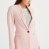 WE FASHION Nauwsluitende - Marly - Blazer - Pink 1 WE FASHION Nauwsluitende - Marly - Blazer - Pink -Dameskledingwinkel 5164f1941f0a4ad2a85bdee22ec7f243
