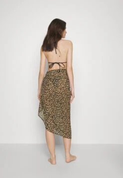 Bruno Banani Pareo - Strandaccessoire - Leo -Dameskledingwinkel 59919bffd6f948c397646b67ab8cb859