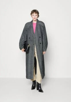 Gestuz Farren Coat - Mantel - Black/White -Dameskledingwinkel 63872830938f4bf7839d0581b3401763