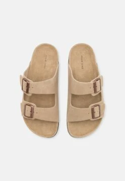 Pier One Leather Unisex - Pantoffels - Beige 11 Pier One Leather Unisex - Pantoffels - Beige -Dameskledingwinkel 658db7c748df48419a27fd940a9ac1ce