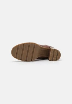 Anna Field Korte Laarzen - Cognac -Dameskledingwinkel 7b33d485b008419b8af52633360afbf5