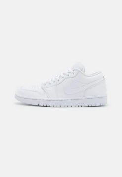 Wmns Air Jordan 1 Low 365 - Sneakers Laag - White 9 Wmns Air Jordan 1 Low 365 - Sneakers Laag - White -Dameskledingwinkel 7e3f279e1b554364b10a3448600a08de