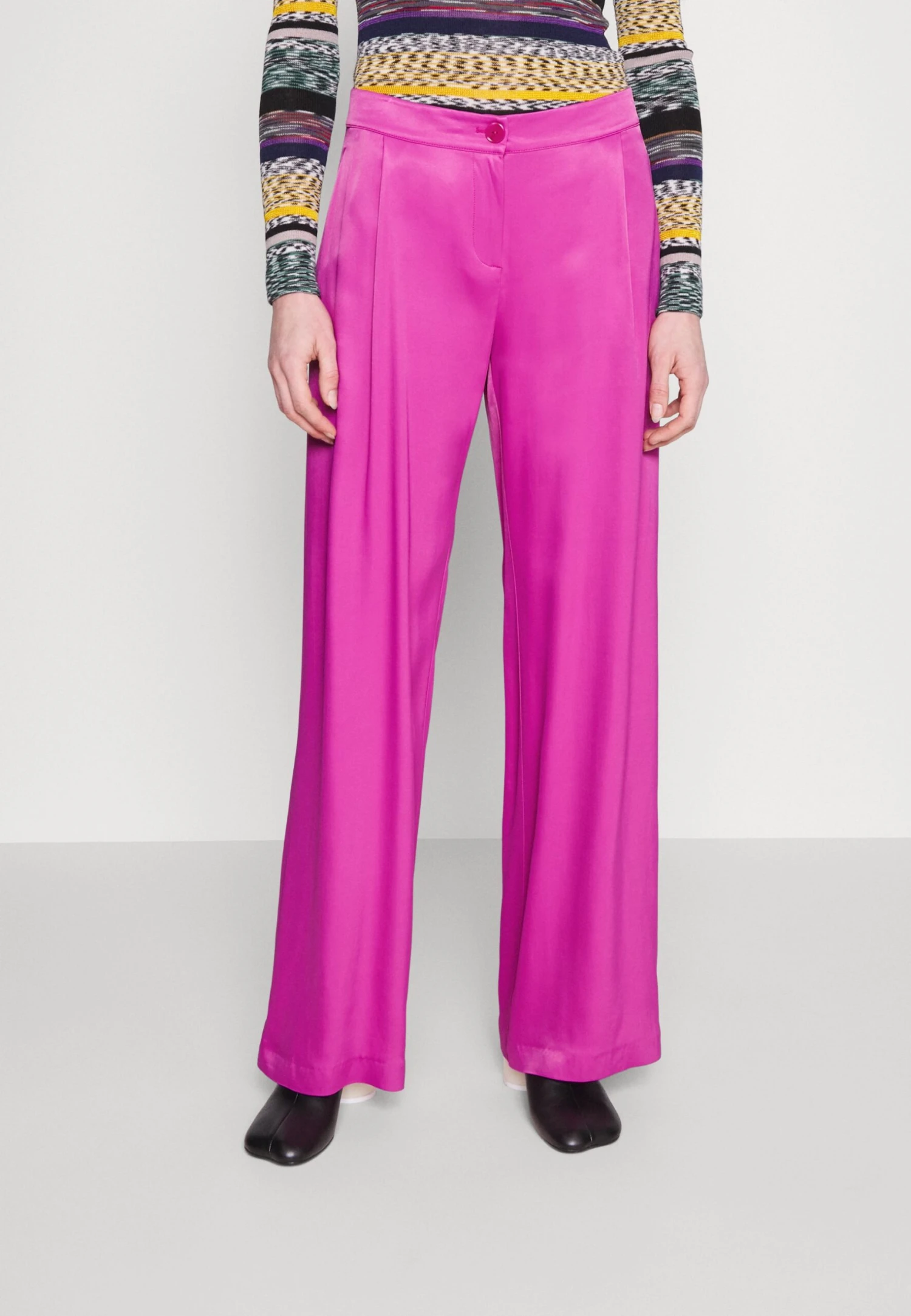 Patrizia Pepe Pantaloni Trousers - Broek - Orchid Purple 3 Patrizia Pepe Pantaloni Trousers - Broek - Orchid Purple
