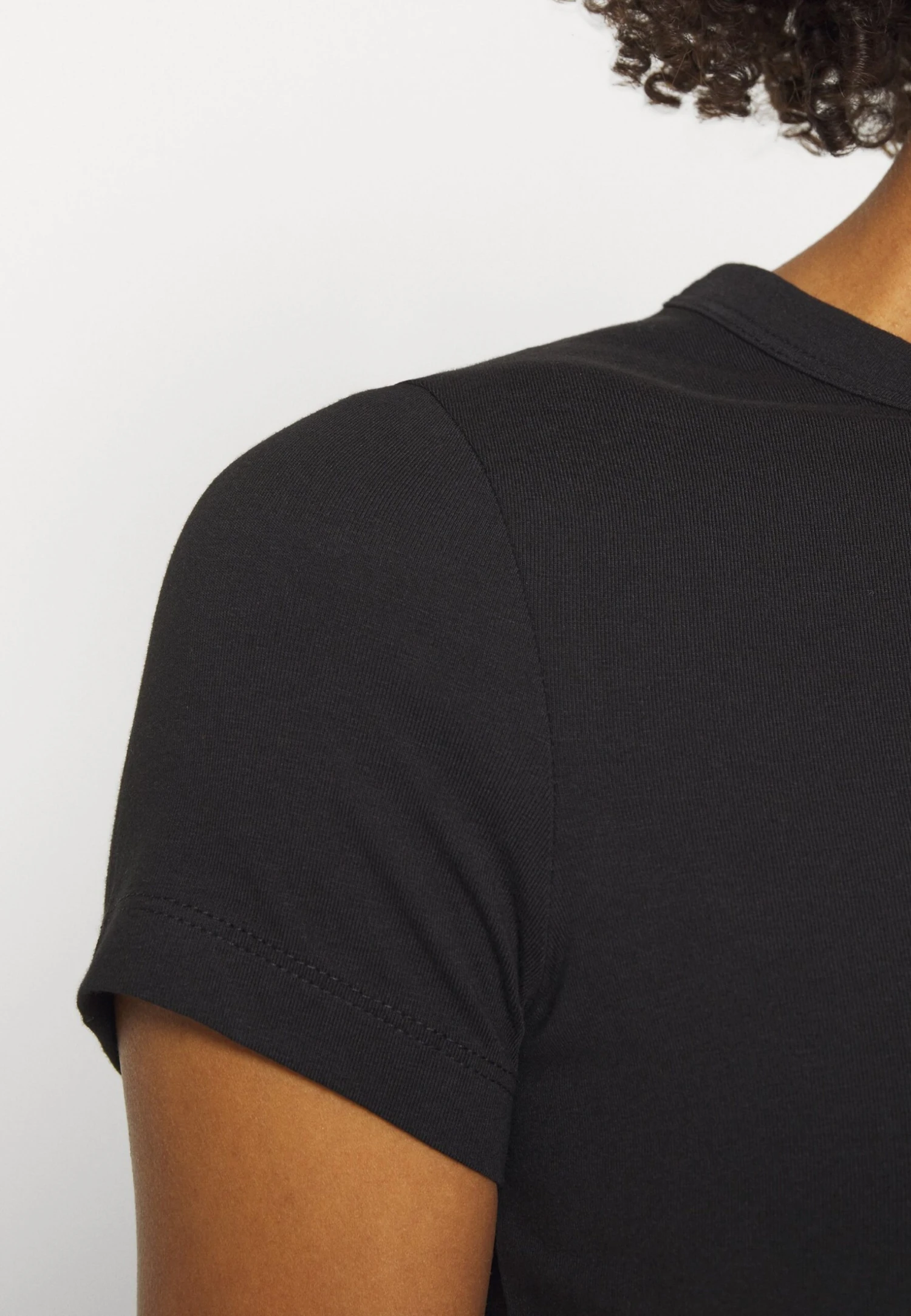 Anna Field 2 Pack - T-Shirt Basic - White/Black 9 Anna Field 2 Pack - T-Shirt Basic - White/Black - Afbeelding 7