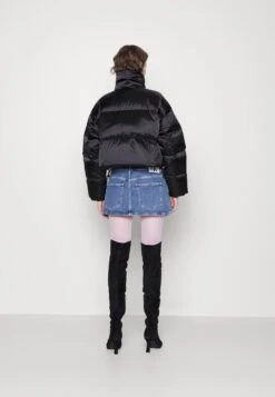 Calvin Klein Shine Puffer Down Coat - Gewatteerde Jas - Black 10 Calvin Klein Shine Puffer Down Coat - Gewatteerde Jas - Black -Dameskledingwinkel 9a5b70a332474441b72012a92e7a7cc4