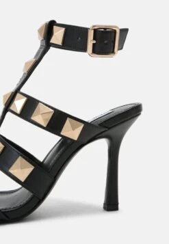 Steve Madden Capri - Sandalen - Black 15 Steve Madden Capri - Sandalen - Black -Dameskledingwinkel a0b571fa6d1047c2b9945b3664da910d