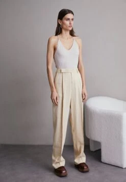 Filippa K Julie Trousers - Broek - Dusty Beige -Dameskledingwinkel a2b5a2c7c35d4c6bbcce04b8d692d2e7