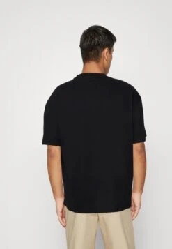 YOURTURN Unisex - T-Shirt Print - Black 10 YOURTURN Unisex - T-Shirt Print - Black -Dameskledingwinkel a33bb55db6fb475199d0bec8660ceed0