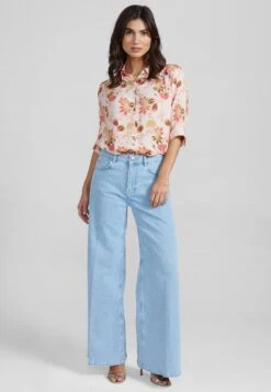 Mos Mosh Hailee Boyd - Bootcut Jeans - Light Blue -Dameskledingwinkel a7be8550aa3b4b22b4026c915e1643be