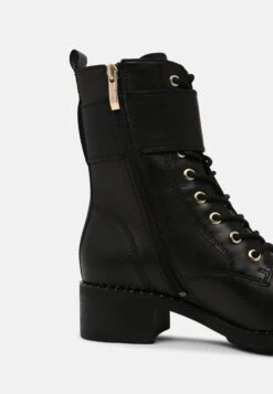 Tamaris Veterboots - Black/Gold -Dameskledingwinkel a7cb1f5039c746eb98ef35deb46d80d0