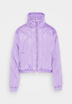 Noisy May Ziggy Quilt - Bomberjacks - Paisley Purple 12 Noisy May Ziggy Quilt - Bomberjacks - Paisley Purple -Dameskledingwinkel ae81133a40b94c9a96e8fc0a36b15e61