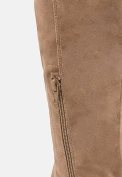 Overknee Laarzen - Beige 13 Overknee Laarzen - Beige -Dameskledingwinkel af53d6c8665e471991951c7a51a10581