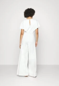Wedding Betty V Neck Wrap - Jumpsuit - White 11 Wedding Betty V Neck Wrap - Jumpsuit - White -Dameskledingwinkel bbbcfd661b3c405694375806b0ea546a