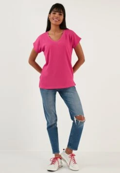 LELA Regular Fit - Blouse - Fuchsia 13 LELA Regular Fit - Blouse - Fuchsia -Dameskledingwinkel c371d8e12a3449b4aedcf56a6a0e868f