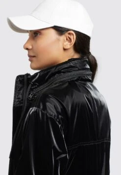 Khujo Marthe - Regenjas - Schwarz -Dameskledingwinkel d1c508bd182c4afeaf5acfea5d64a3cd