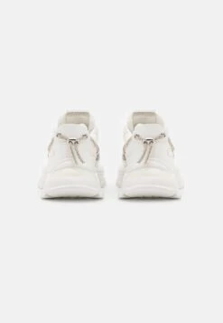 Steve Madden Miracles - Sneakers Laag - White 11 Steve Madden Miracles - Sneakers Laag - White -Dameskledingwinkel d312d0accb854022ae24af386b719765