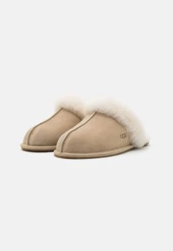 Ugg Scuffette - Pantoffels - Mustard Seed/Natural 10 Ugg Scuffette - Pantoffels - Mustard Seed/Natural -Dameskledingwinkel d95b8fa72fdd4e1ab77c492f1e561c8e
