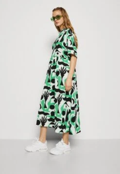 Monki Blousejurk - Green Lisendna -Dameskledingwinkel ed05e932f5e347488db00a1cd82b796b