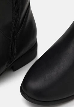 Laarzen - Black 13 Laarzen - Black -Dameskledingwinkel f4690e6bf49a4081be7c7831a6c2b8d5