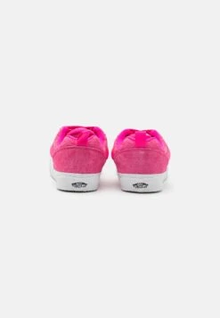 Vans Knu Skool Unisex - Skateschoenen - Pink Glow 10 Vans Knu Skool Unisex - Skateschoenen - Pink Glow -Dameskledingwinkel fbbdfccdf6694a86ae308cdae8ca8612